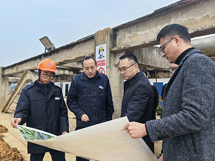 纳溪区委书记袁维荣带队调研开宝体育官网科技创新产业孵化平台项目