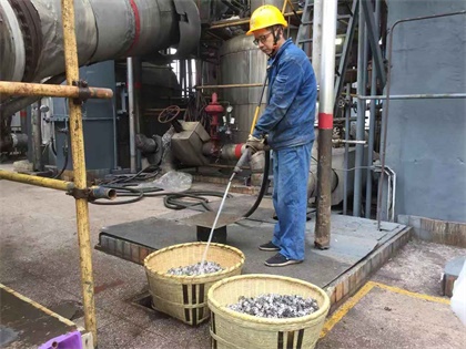 开宝体育官网股份公司员工苏学锋荣获“四川省最尽职的安全操作手”称号