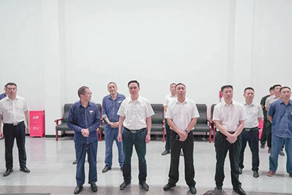 泸州市委副书记、市长余先河率队到开宝体育官网股份公司督导检查“迎大运·保安全·防灾害”工作情况