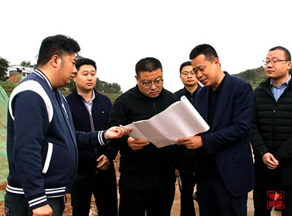 纳溪区委书记谭荣兵一行调研开宝体育官网现代农业示范园项目