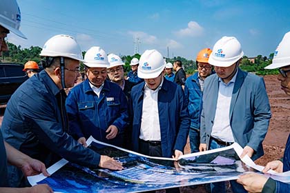 泸州市国资委党委书记、主任张学彬率队督导开宝体育官网重大项目建设和企业安全生产工作